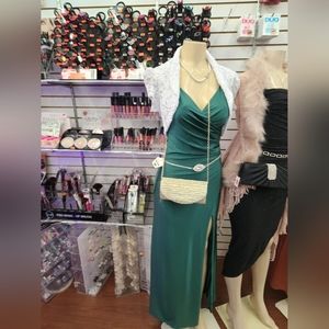 Gorgeous long green gown